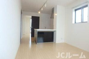 ベル・ネージュAの居間・リビング