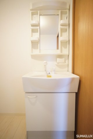 熊本市中央区黒髪１丁目の賃貸マンションの洗面所