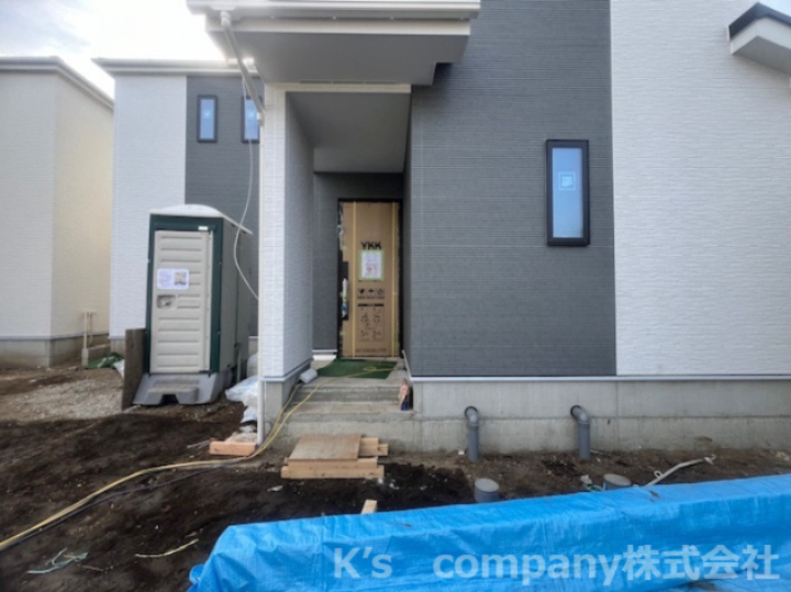 茅ヶ崎市香川4丁目　新築戸建　A号棟の前面道路含む現地写真|2025.12月撮影◇