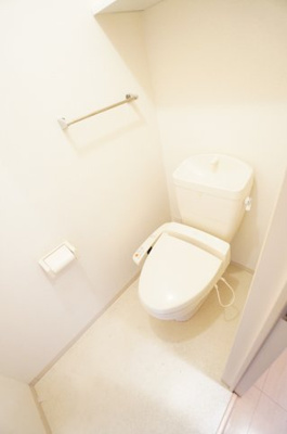 【トイレ】 | セジュールフローラ | ※同物件・反転タイプの写真です。