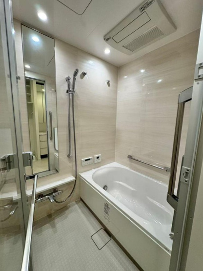 【浴室】 | WORLD TOWER RESIDENCE