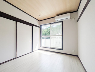 【洋室】 | ラ・ルーチェ小美玉