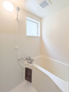 【浴室】 | ラ・ルーチェ小美玉