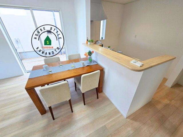 熊本市南区城南町下宮地第3-3棟（2号棟）の内観：施工例|ダイニングとリビングのメリハリが付けやすい空間設計になっています。