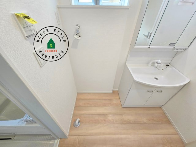 熊本市南区城南町下宮地第3-3棟（2号棟）の内観：施工例|ランドリースペースは広さもたっぷり。