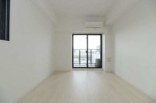 LaDouceur黒川の居間・リビング