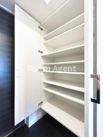 LaDouceur黒川の玄関