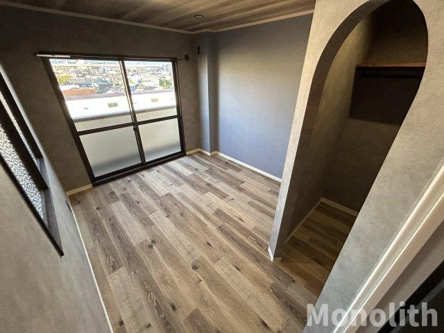 メゾンドタカの洋室