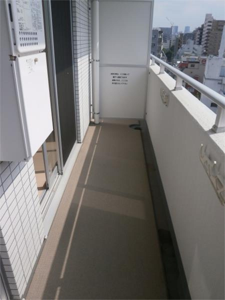 リヴシティ上野入谷グロースのバルコニー
