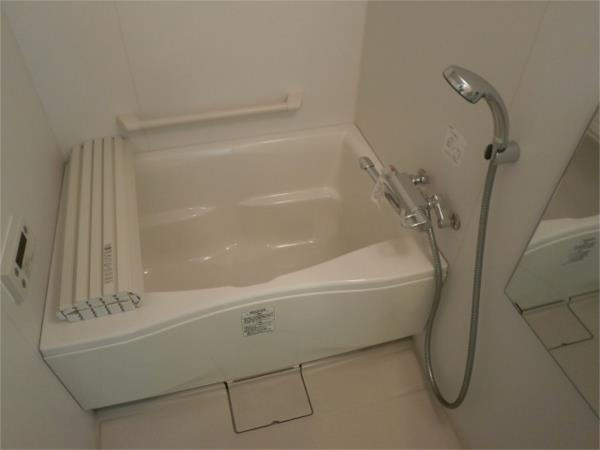 リヴシティ上野入谷グロースの浴室