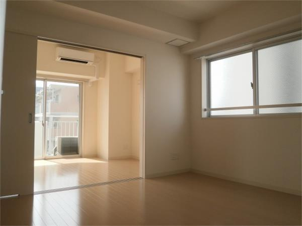 リヴシティ上野入谷グロースの寝室