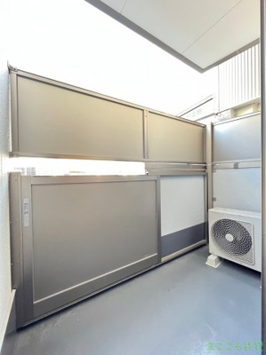 【バルコニー】 | エフエルレジデンス心斎橋首府