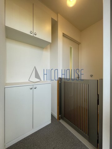 コンフォート並木西の玄関