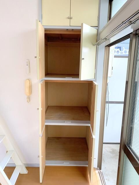 フラットの収納