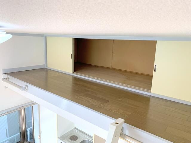 フラットの内装|ロフト