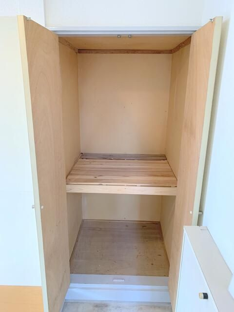 フラットの収納