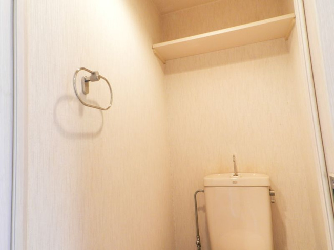 【トイレ】 | 萱野ビル | 使いやすいトイレです※同物件別室写真です