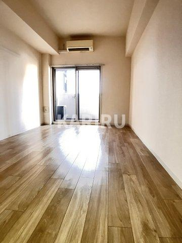 プレサンス堺筋本町駅前の居間・リビング