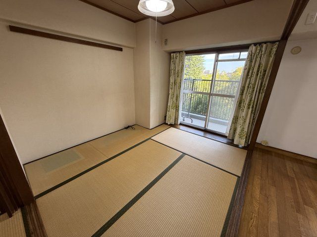 千里中央パークヒルズG棟の和室