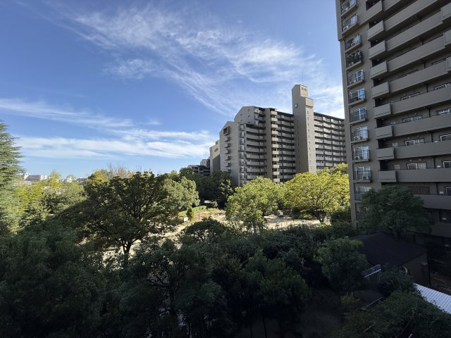 千里中央パークヒルズG棟の展望