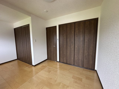 【洋室】 | 小林市細野 1,155万円 | 2F