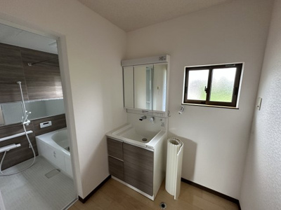 【洗面所】 | 小林市細野 1,199万円