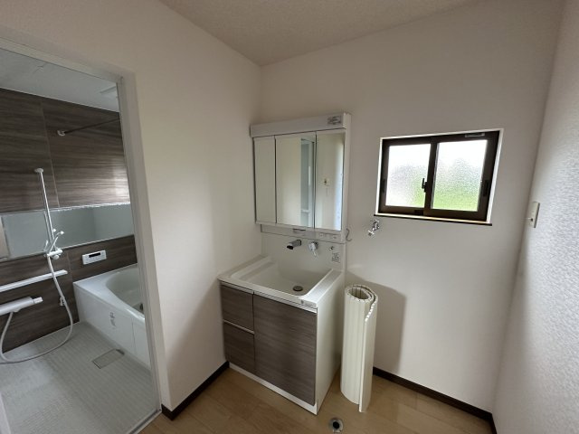 【洗面所】 | 小林市細野 1,155万円