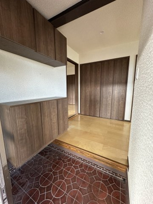 【玄関】 | 小林市細野 1,199万円