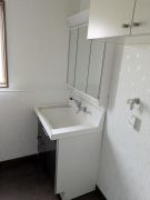 生目台東5丁目　中古戸建の独立洗面台