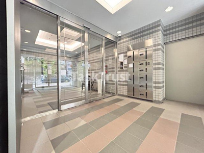 【エントランス】 | 大阪謄写館ビル