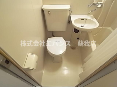 【トイレ】 | プラザドゥサン | 清潔感のあるトイレです