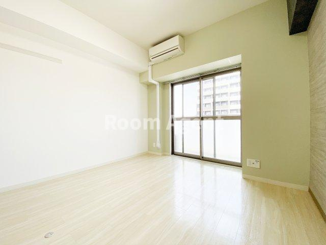 ロイヤルアンコールの居間・リビング