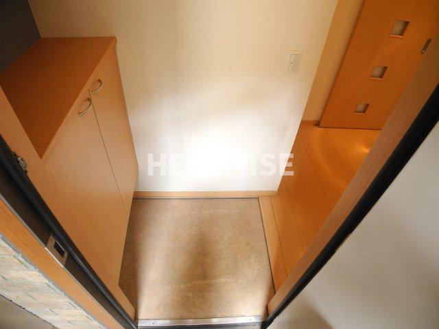 メゾン・ラ・パトリアEの玄関|※室内画像は別号室のもの