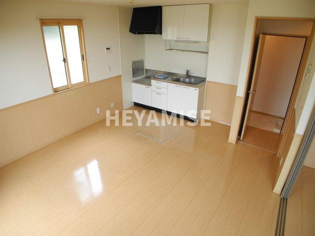 メゾン・ラ・パトリアEの居間・リビング|※室内画像は別号室のもの