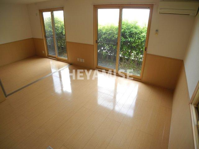 メゾン・ラ・パトリアEの内装|※室内画像は別号室のもの