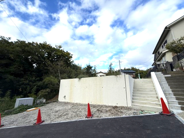 山を臨む　バス停徒歩5分