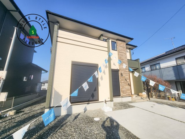 筑紫野市紫5丁目第3-2棟(5号棟)の前面道路含む現地写真|見学の時間などお気軽にお問い合わせ下さい。