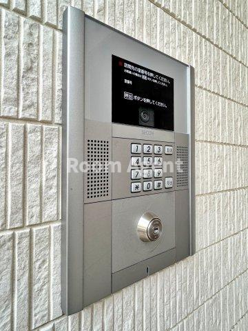 リブリ・御器所ザ・ファーストのエントランス