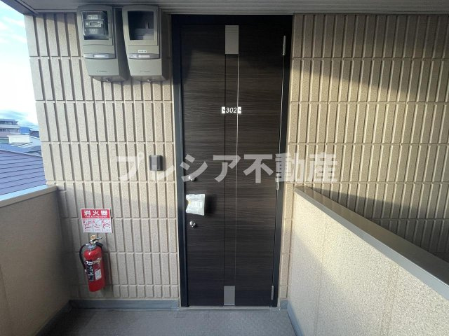 ソラリア一番町の玄関
