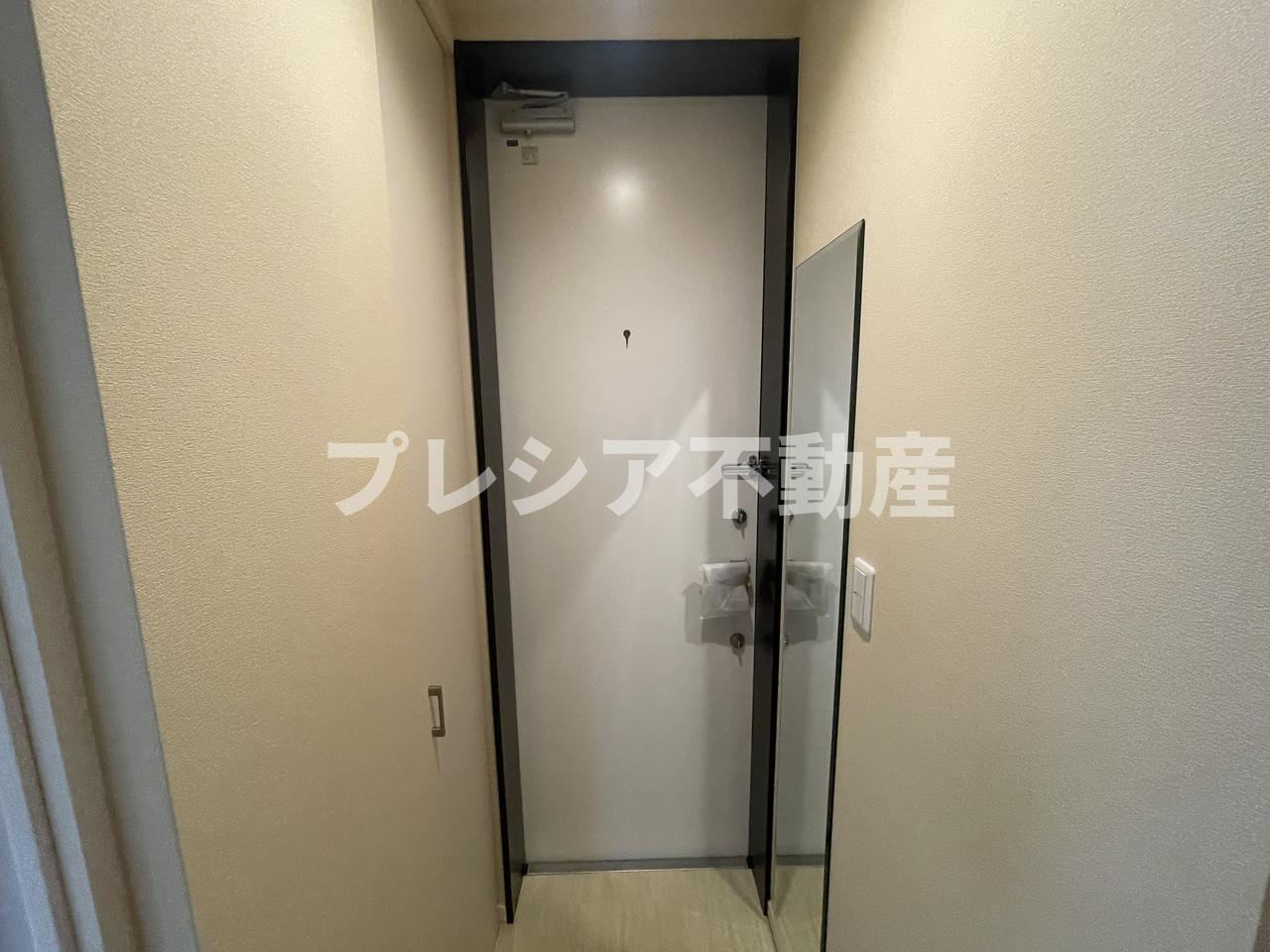 ソラリア一番町の玄関