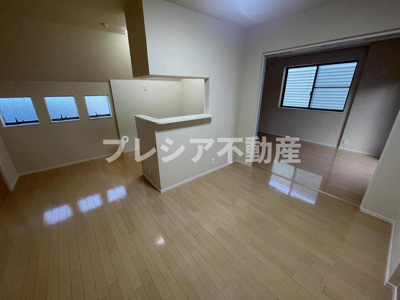 ソラリア一番町の居間・リビング