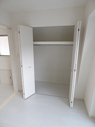 エルイソベ三宮の収納