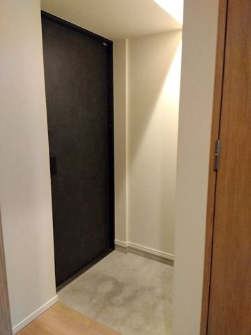 デュオフラッツ飯田橋ＥＡＳＴの玄関