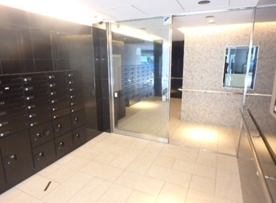 【ロビー】 | ラフィスタ中板橋