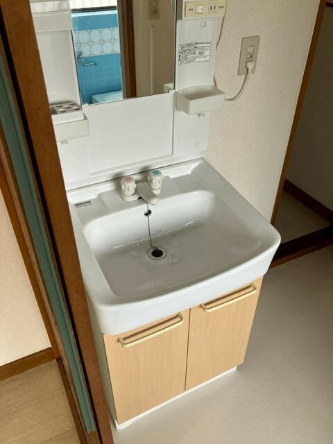 コーポ戸口の独立洗面台