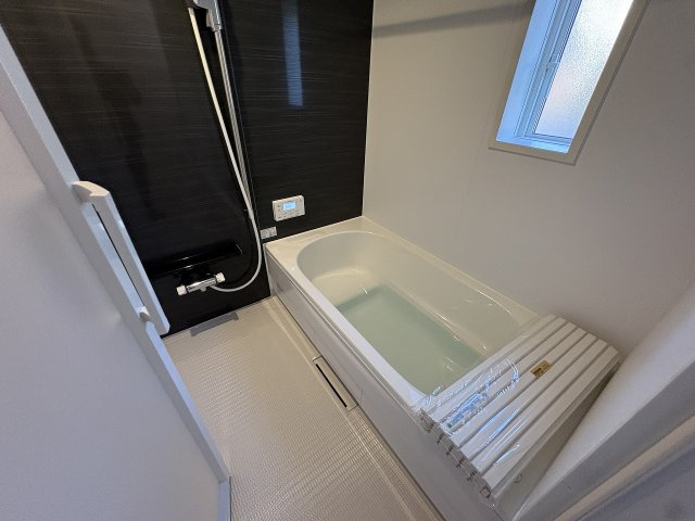 【浴室】 | 福岡市西区今宿東3丁目第10　4号棟（全6棟）【仲介手数料無料・0円】 | 現地写真。浴室です。