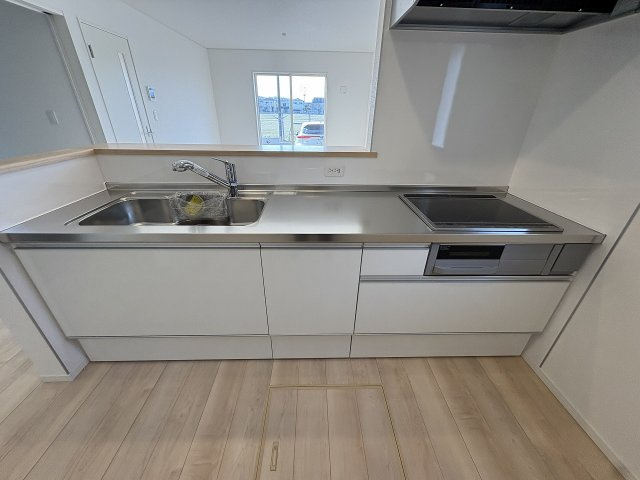 【キッチン】 | 福岡市西区今宿東3丁目第10　4号棟（全6棟）【仲介手数料無料・0円】 | 現地写真。