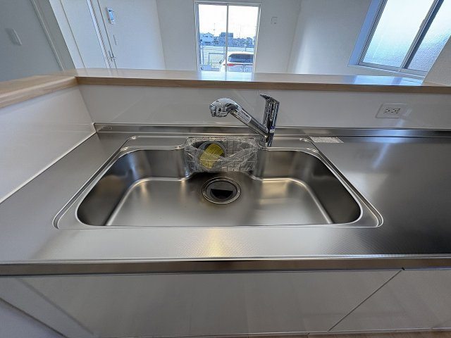 【キッチン】 | 福岡市西区今宿東3丁目第10　4号棟（全6棟）【仲介手数料無料・0円】 | 現地写真。