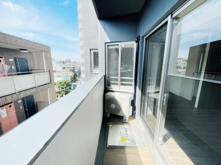 アジールコート山手動坂のバルコニー