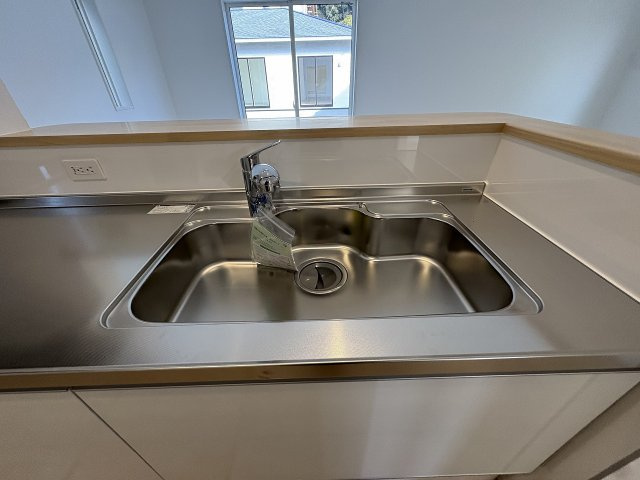 【キッチン】 | 福岡市西区今宿東3丁目第10　5号棟（全6棟）【仲介手数料無料・0円】 | 現地写真。